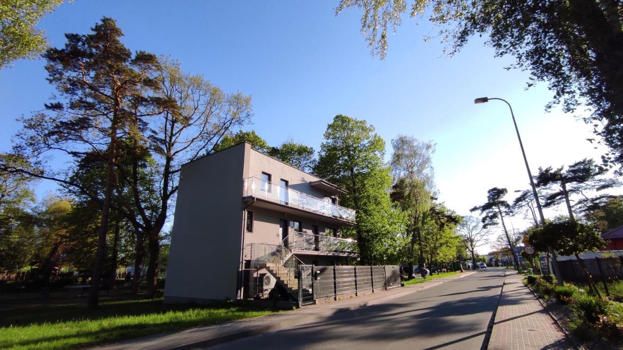 Domek W Parku Hel Exterior foto